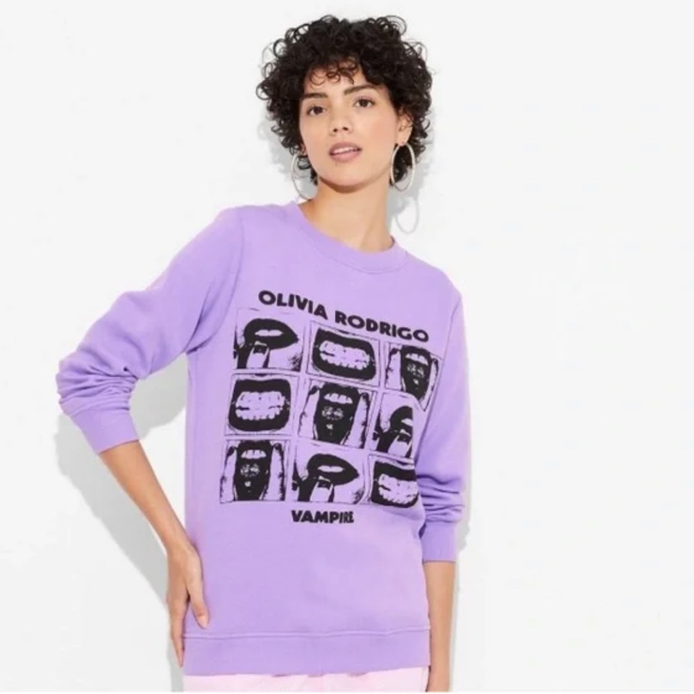 NWT Women's Olivia Rodrigo Vampire Graphic Sweatshirt - Purple XXL